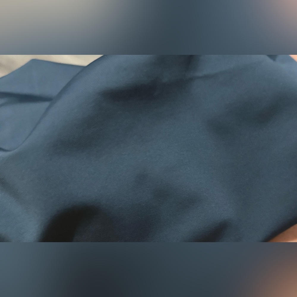 alo yoga - high-waist fitness capri - Picture 6 of 7